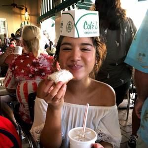 Meet your Posher, Maria